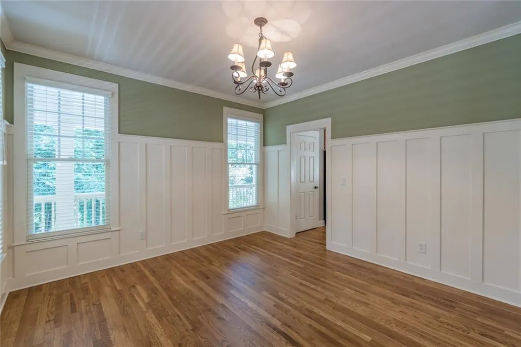 298 Tall Oaks Drive Ne, Atlanta, Georgia 30342, 5 Bedrooms Bedrooms, ,3 BathroomsBathrooms,Residential,Sold,298 Tall Oaks Drive Ne,6885156