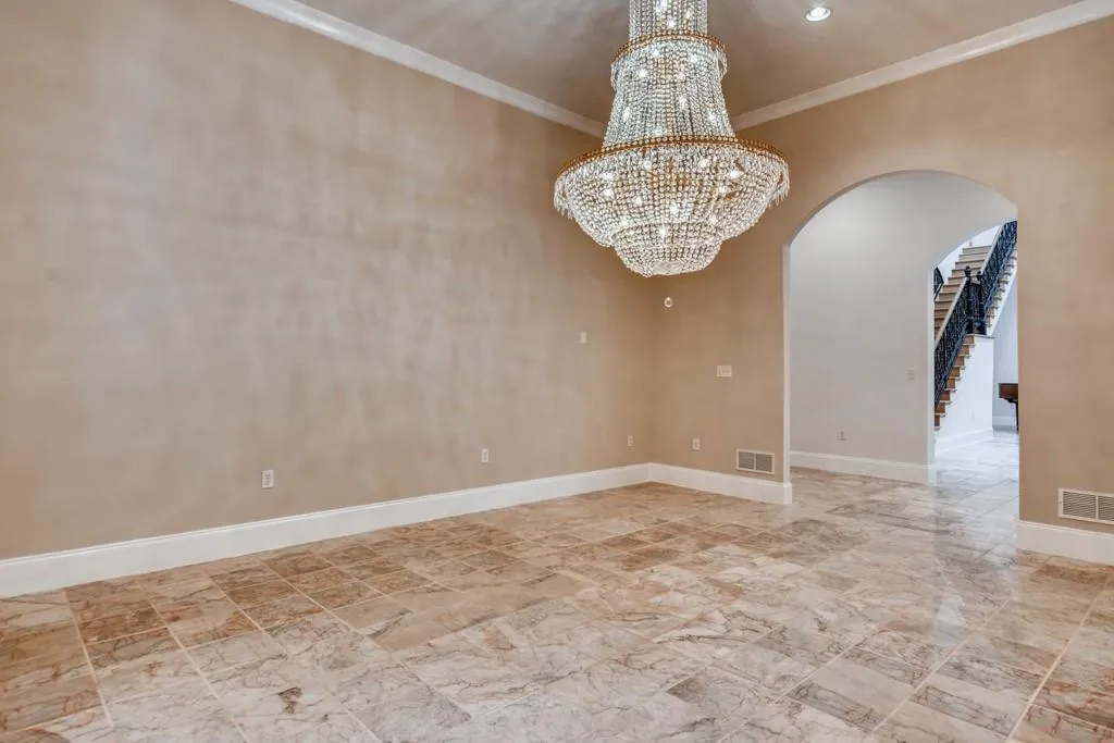 1050 Edgewater Drive, Sandy Springs, Georgia 30328, 5 Bedrooms Bedrooms, ,4 BathroomsBathrooms,Residential,Sold,1050 Edgewater Drive,6725674