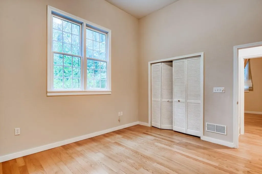 1050 Edgewater Drive, Sandy Springs, Georgia 30328, 5 Bedrooms Bedrooms, ,4 BathroomsBathrooms,Residential,Sold,1050 Edgewater Drive,6725674