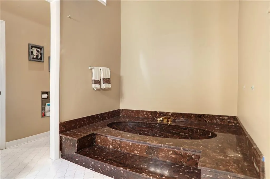 1255 Old Woodbine Road, Atlanta, Georgia 30319, 4 Bedrooms Bedrooms, ,2 BathroomsBathrooms,Residential,For Sale,1255 Old Woodbine Road,7621792