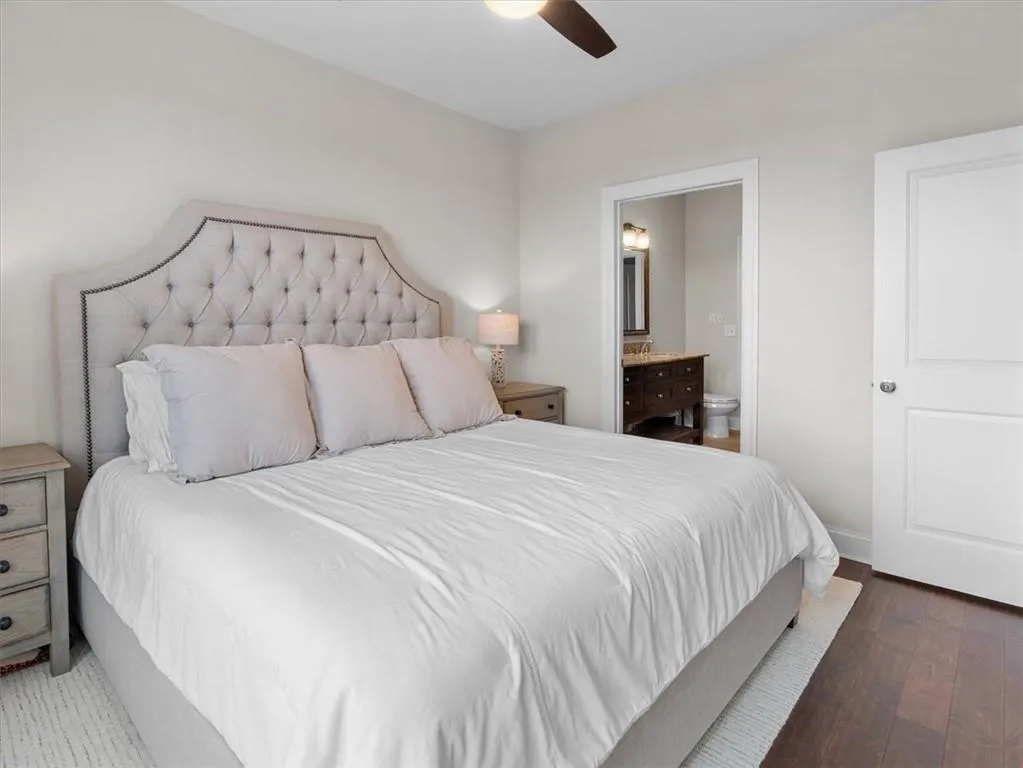 901 Abernathy Road Unit 6220, Atlanta, Georgia 30328, 2 Bedrooms Bedrooms, ,2 BathroomsBathrooms,Residential,Sold,901 Abernathy Road Unit 6220,7384230