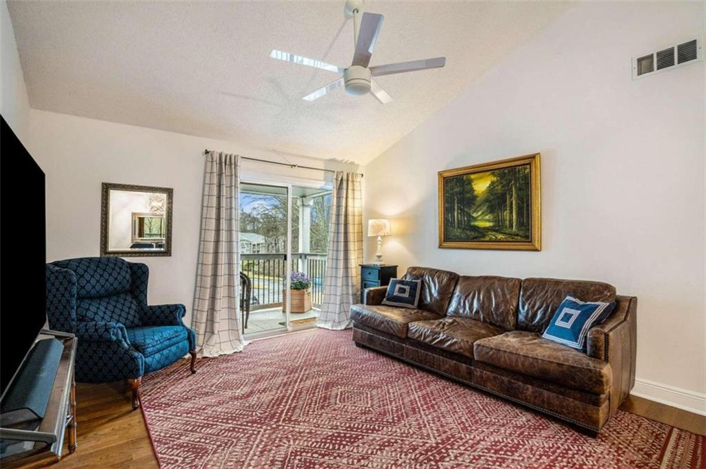 5301 Santa Fe Parkway, Sandy Springs, Georgia 30350, 3 Bedrooms Bedrooms, ,2 BathroomsBathrooms,Residential,Sold,5301 Santa Fe Parkway,7337965