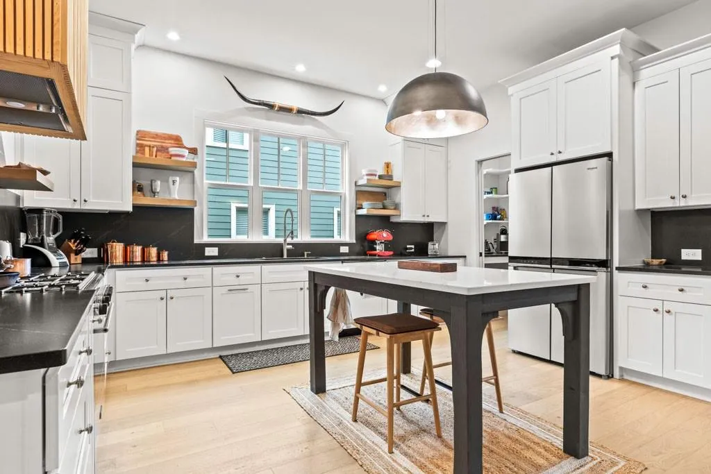 River black granite counters