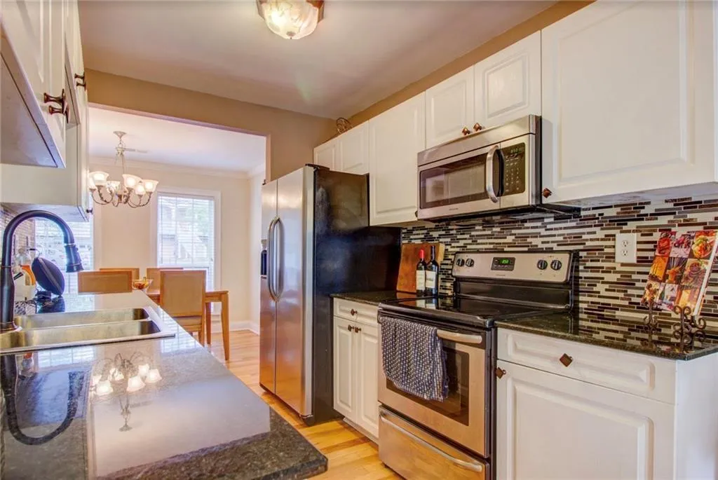604 Masons Creek Circle, Atlanta, Georgia 30350, 2 Bedrooms Bedrooms, ,2 BathroomsBathrooms,Residential,Sold,604 Masons Creek Circle,6019463