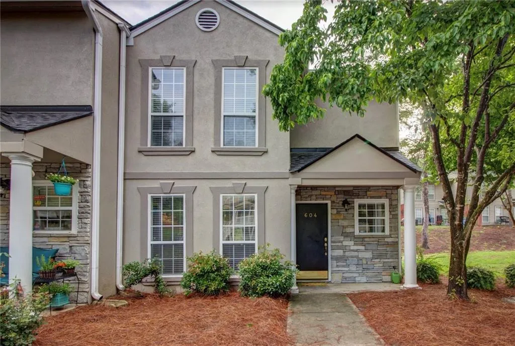 604 Masons Creek Circle, Atlanta, Georgia 30350, 2 Bedrooms Bedrooms, ,2 BathroomsBathrooms,Residential,Sold,604 Masons Creek Circle,6019463