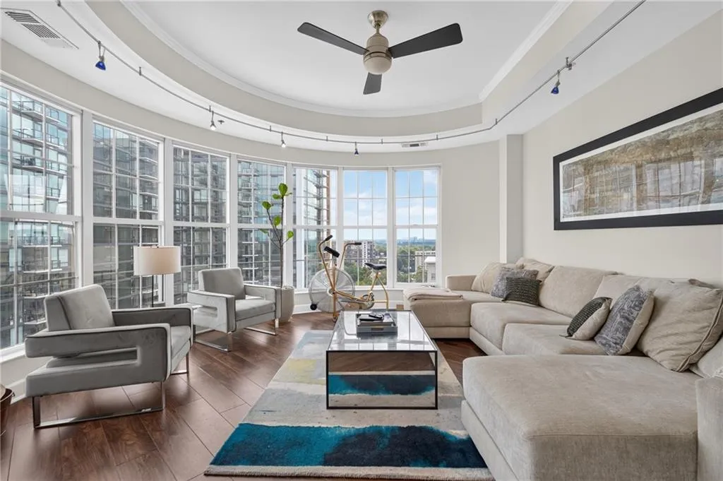 325 E Paces Ferry Road Ne Unit 1702, Atlanta, Georgia 30305, 2 Bedrooms Bedrooms, 0 ,2 BathroomsBathrooms,Residential,For Sale,325 E Paces Ferry Road Ne Unit 1702,7823994