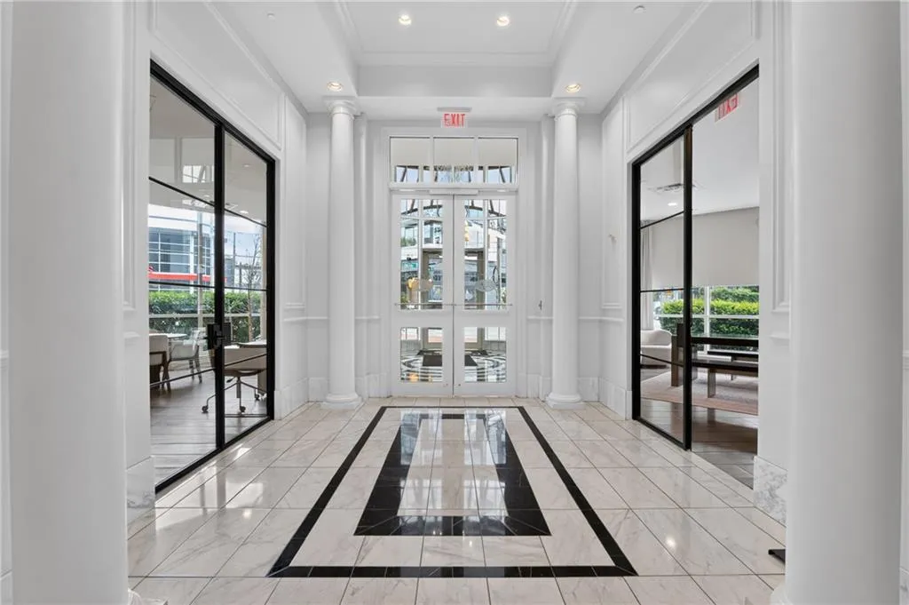 325 E Paces Ferry Road Ne Unit 1702, Atlanta, Georgia 30305, 2 Bedrooms Bedrooms, 0 ,2 BathroomsBathrooms,Residential,For Sale,325 E Paces Ferry Road Ne Unit 1702,7823994
