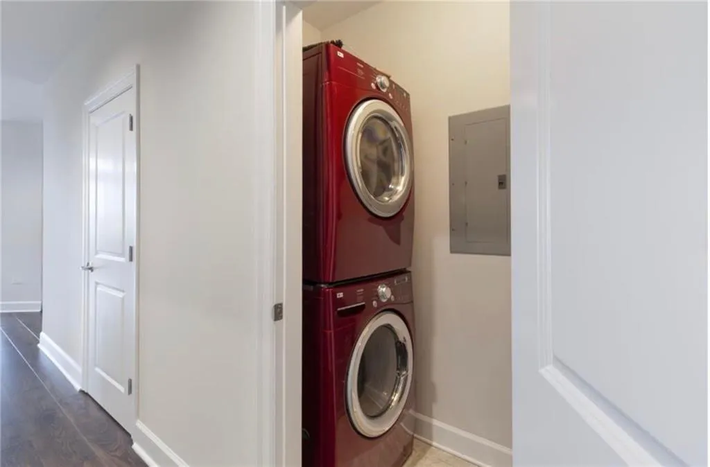 325 E Paces Ferry Road Ne Unit 1702, Atlanta, Georgia 30305, 2 Bedrooms Bedrooms, 0 ,2 BathroomsBathrooms,Residential,For Sale,325 E Paces Ferry Road Ne Unit 1702,7823994