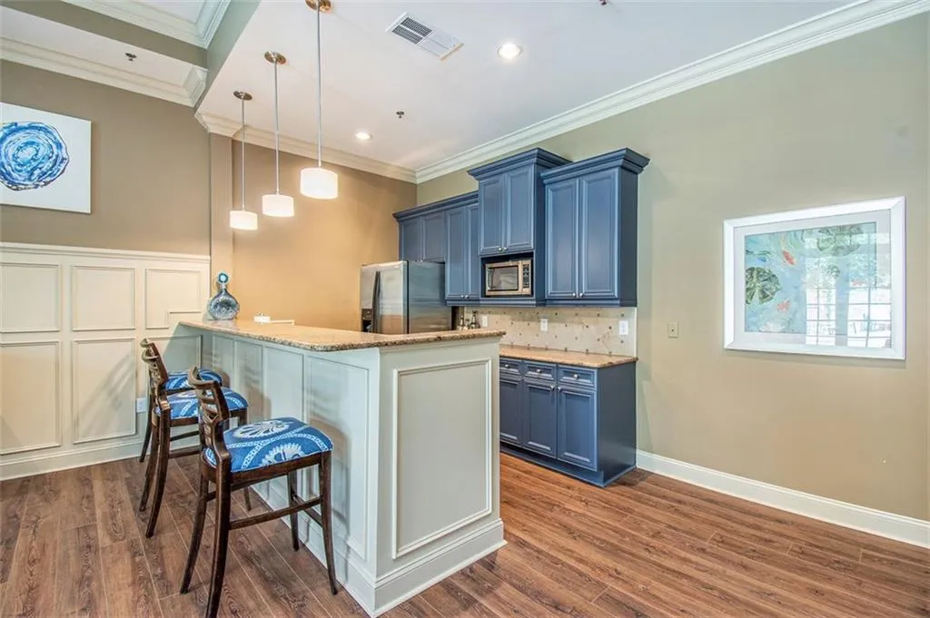 1140 Glenridge Place, Sandy Springs, Georgia 30342, 1 Bedroom Bedrooms, ,1 BathroomBathrooms,Residential,Sold,1140 Glenridge Place,6939497