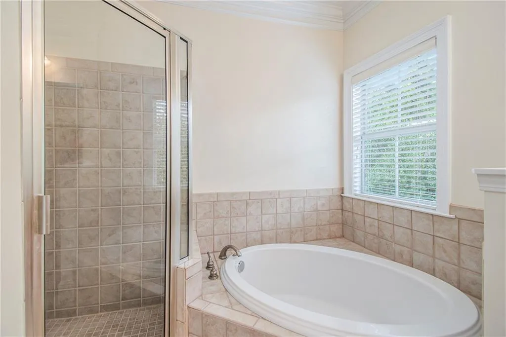 1140 Glenridge Place, Sandy Springs, Georgia 30342, 1 Bedroom Bedrooms, ,1 BathroomBathrooms,Residential,Sold,1140 Glenridge Place,6939497