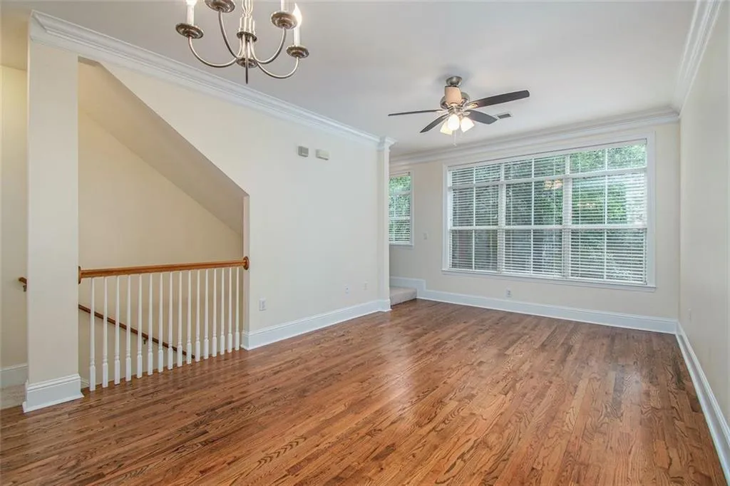 1140 Glenridge Place, Sandy Springs, Georgia 30342, 1 Bedroom Bedrooms, ,1 BathroomBathrooms,Residential,Sold,1140 Glenridge Place,6939497