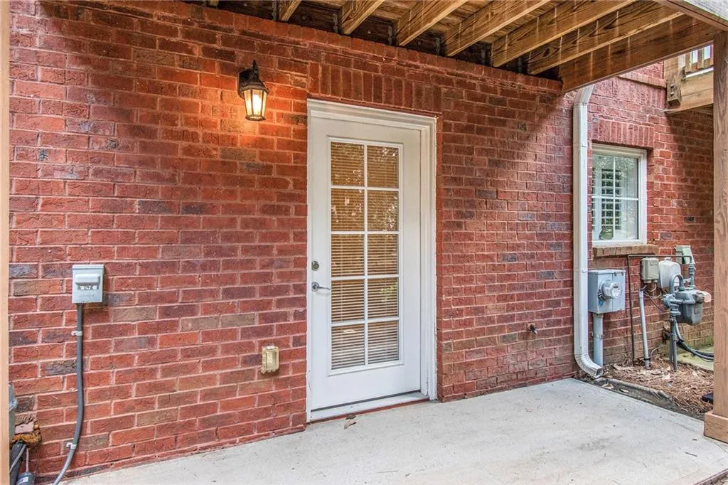 1140 Glenridge Place, Sandy Springs, Georgia 30342, 1 Bedroom Bedrooms, ,1 BathroomBathrooms,Residential,Sold,1140 Glenridge Place,6939497