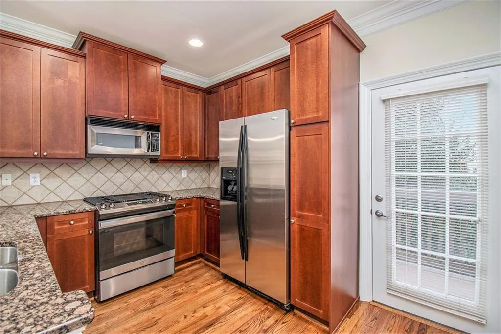 1140 Glenridge Place, Sandy Springs, Georgia 30342, 1 Bedroom Bedrooms, ,1 BathroomBathrooms,Residential,Sold,1140 Glenridge Place,6939497