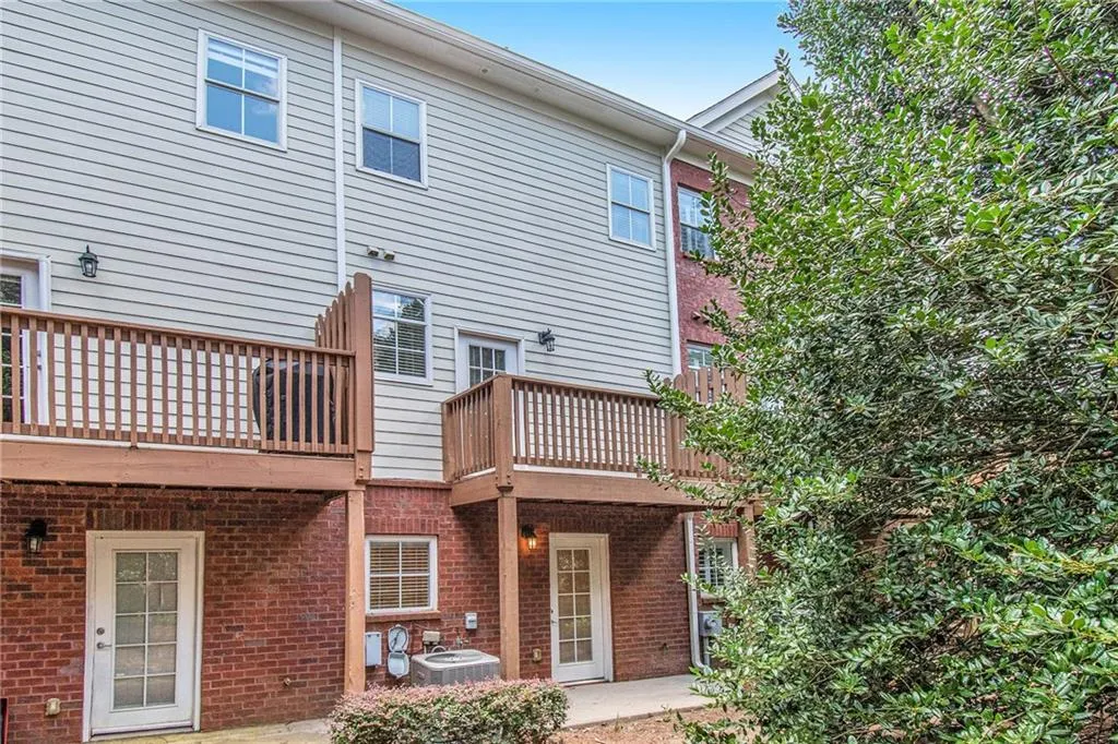 1140 Glenridge Place, Sandy Springs, Georgia 30342, 1 Bedroom Bedrooms, ,1 BathroomBathrooms,Residential,Sold,1140 Glenridge Place,6939497
