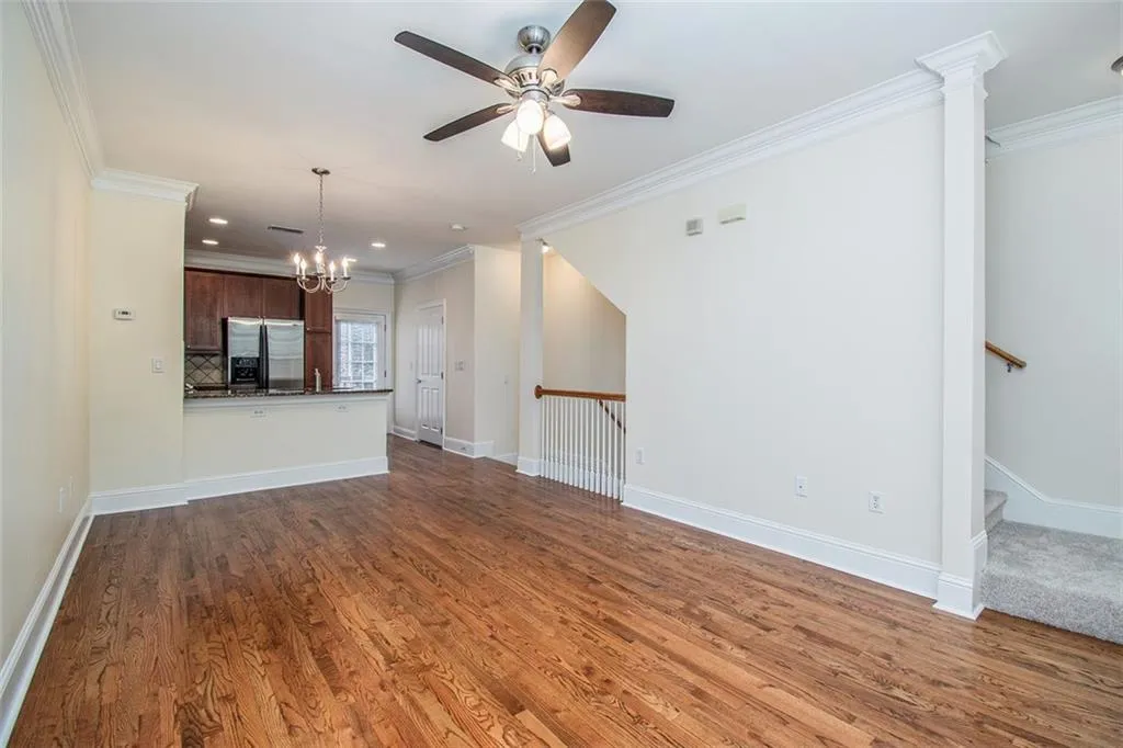 1140 Glenridge Place, Sandy Springs, Georgia 30342, 1 Bedroom Bedrooms, ,1 BathroomBathrooms,Residential,Sold,1140 Glenridge Place,6939497