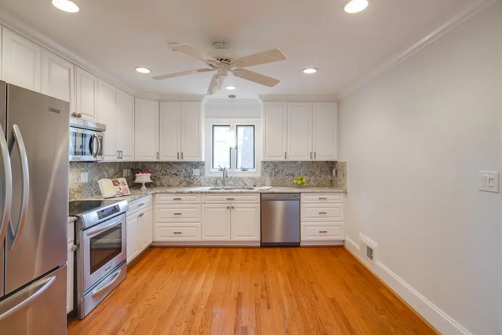 62 Basswood Circle, Sandy Springs, Georgia 30328, 3 Bedrooms Bedrooms, ,3 BathroomsBathrooms,Residential,Sold,62 Basswood Circle,6568276