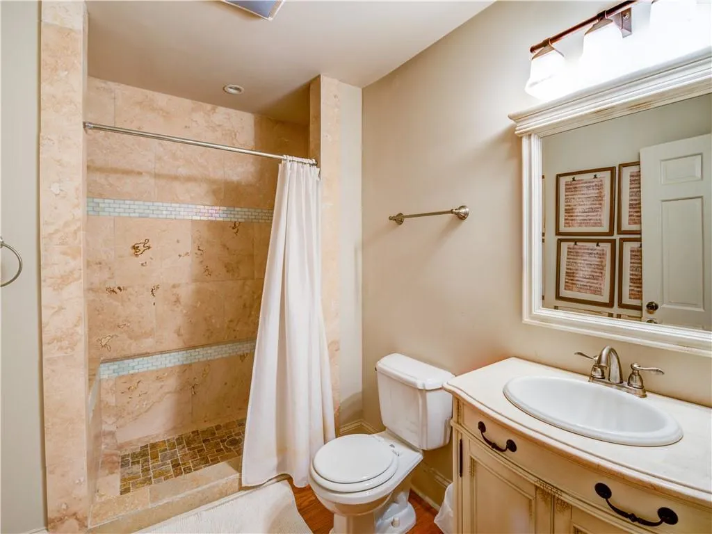 195 Alberta Drive Ne, Atlanta, Georgia 30305, 3 Bedrooms Bedrooms, ,2 BathroomsBathrooms,Residential,For Sale,195 Alberta Drive Ne,7613771