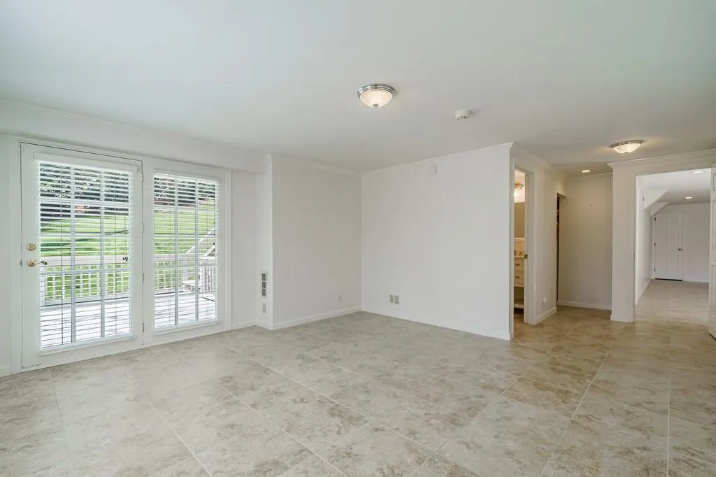 8015 Innsbruck Drive, Sandy Springs, Georgia 30350, 5 Bedrooms Bedrooms, ,4 BathroomsBathrooms,Residential,Sold,8015 Innsbruck Drive,7020466
