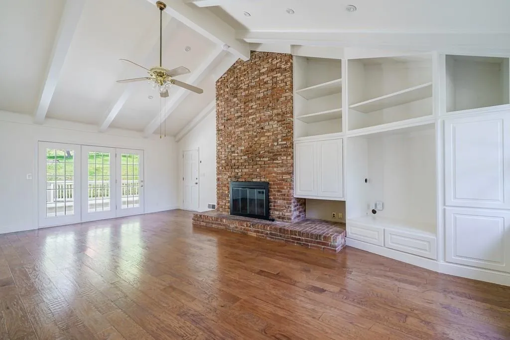 8015 Innsbruck Drive, Sandy Springs, Georgia 30350, 5 Bedrooms Bedrooms, ,4 BathroomsBathrooms,Residential,Sold,8015 Innsbruck Drive,7020466