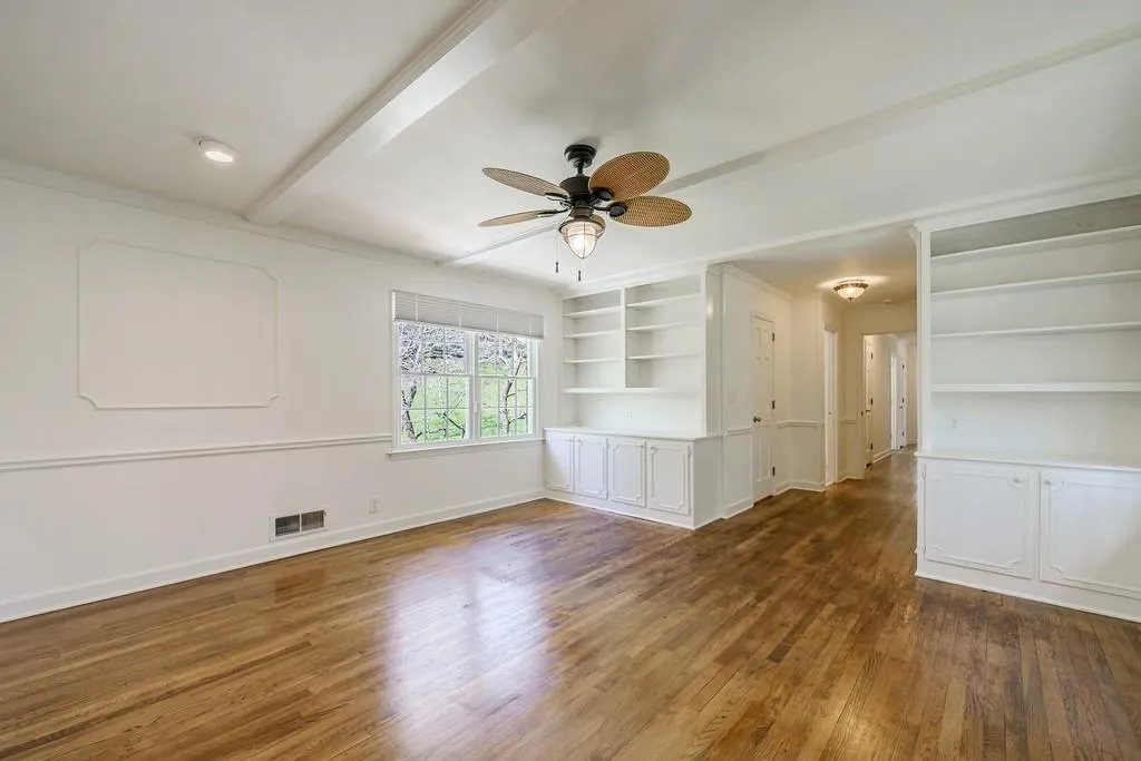 8015 Innsbruck Drive, Sandy Springs, Georgia 30350, 5 Bedrooms Bedrooms, ,4 BathroomsBathrooms,Residential,Sold,8015 Innsbruck Drive,7020466