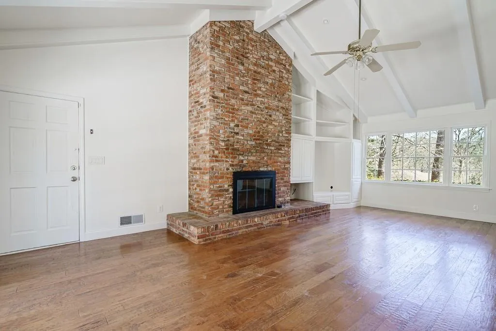 8015 Innsbruck Drive, Sandy Springs, Georgia 30350, 5 Bedrooms Bedrooms, ,4 BathroomsBathrooms,Residential,Sold,8015 Innsbruck Drive,7020466