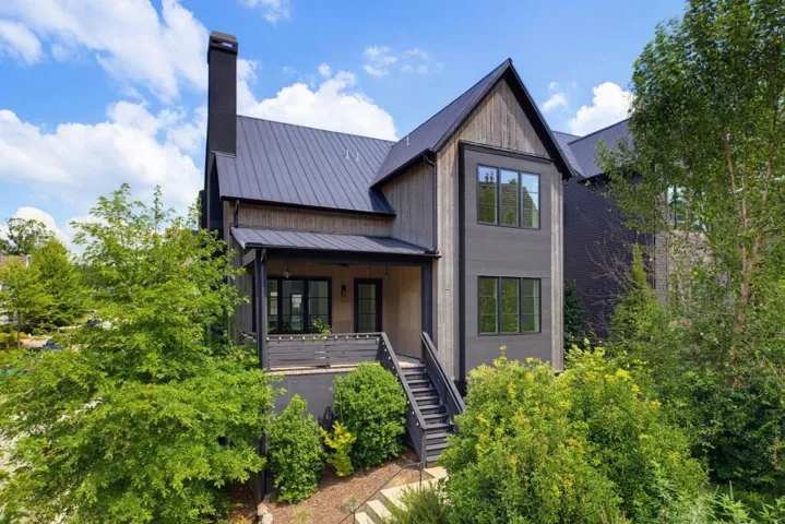 304 Mado Lane, Chattahoochee Hills, Georgia 30268