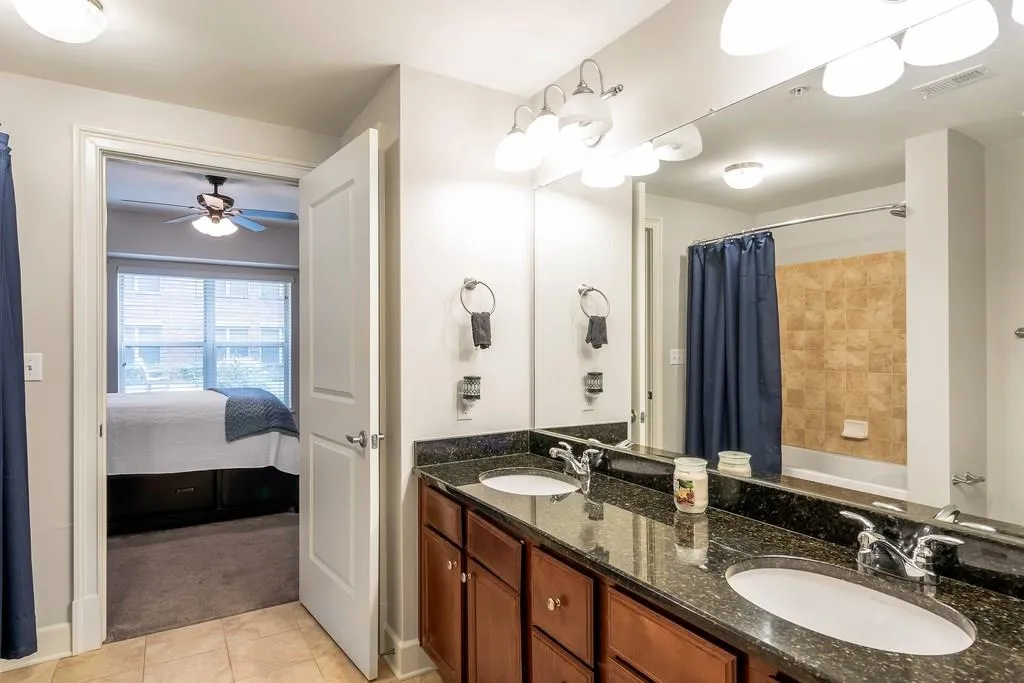 200 River Vista Drive Unit 106, Atlanta, Georgia 30339, 2 Bedrooms Bedrooms, ,2 BathroomsBathrooms,Residential,Sold,200 River Vista Drive Unit 106,6068811