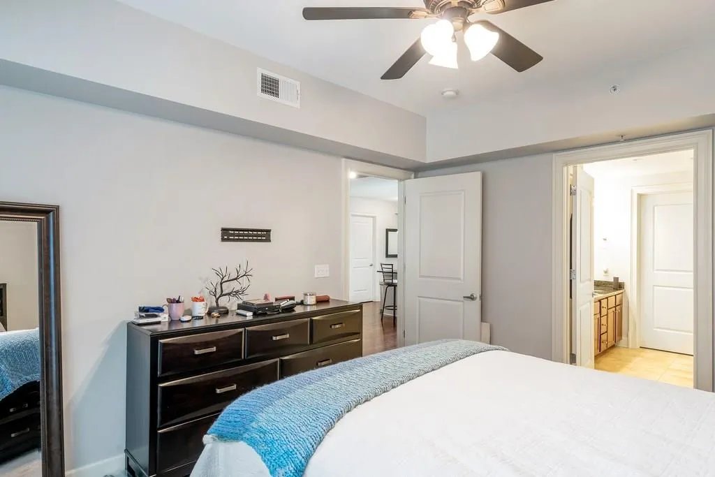 200 River Vista Drive Unit 106, Atlanta, Georgia 30339, 2 Bedrooms Bedrooms, ,2 BathroomsBathrooms,Residential,Sold,200 River Vista Drive Unit 106,6068811