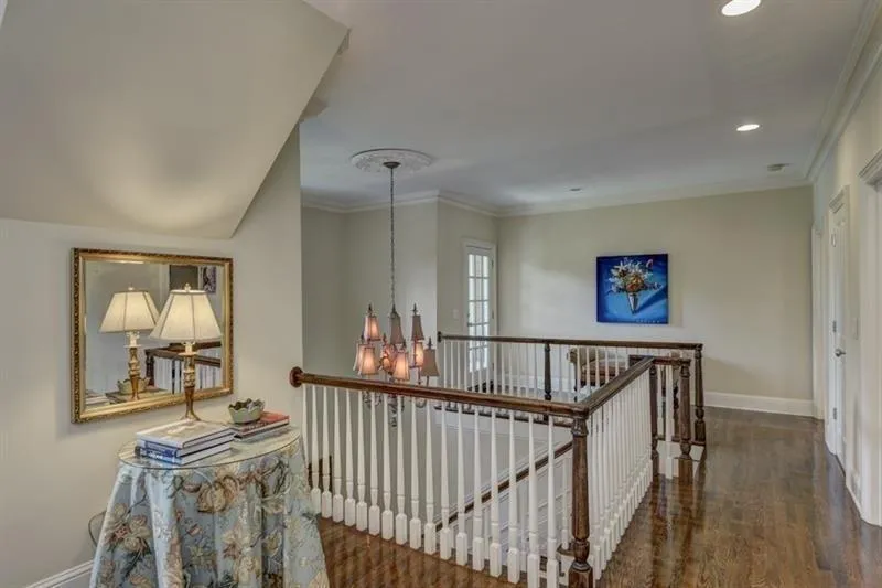 5290 London Drive, Sandy Springs, Georgia 30327, 7 Bedrooms Bedrooms, ,6 BathroomsBathrooms,Residential,Sold,5290 London Drive,6050341