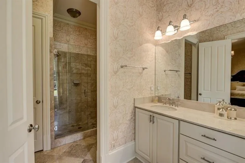 5290 London Drive, Sandy Springs, Georgia 30327, 7 Bedrooms Bedrooms, ,6 BathroomsBathrooms,Residential,Sold,5290 London Drive,6050341