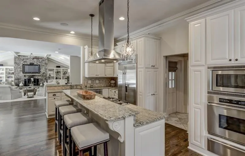 5290 London Drive, Sandy Springs, Georgia 30327, 7 Bedrooms Bedrooms, ,6 BathroomsBathrooms,Residential,Sold,5290 London Drive,6050341