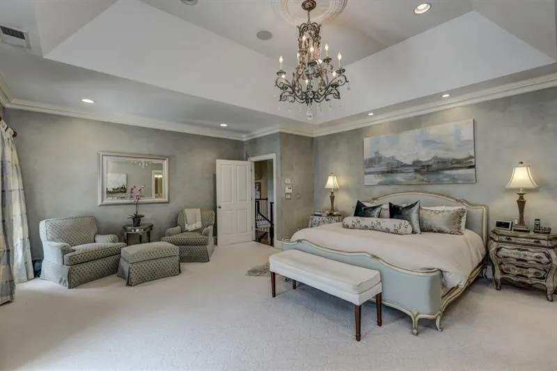 5290 London Drive, Sandy Springs, Georgia 30327, 7 Bedrooms Bedrooms, ,6 BathroomsBathrooms,Residential,Sold,5290 London Drive,6050341