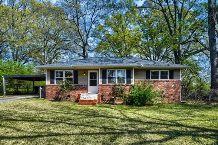 8504 Meadowbrook Drive, Douglasville, Georgia 30134