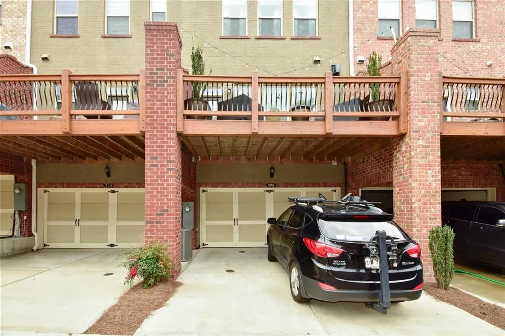 308 Alderwood Lane, Atlanta, Georgia 30328, 3 Bedrooms Bedrooms, ,3 BathroomsBathrooms,Residential,Sold,308 Alderwood Lane,5815952