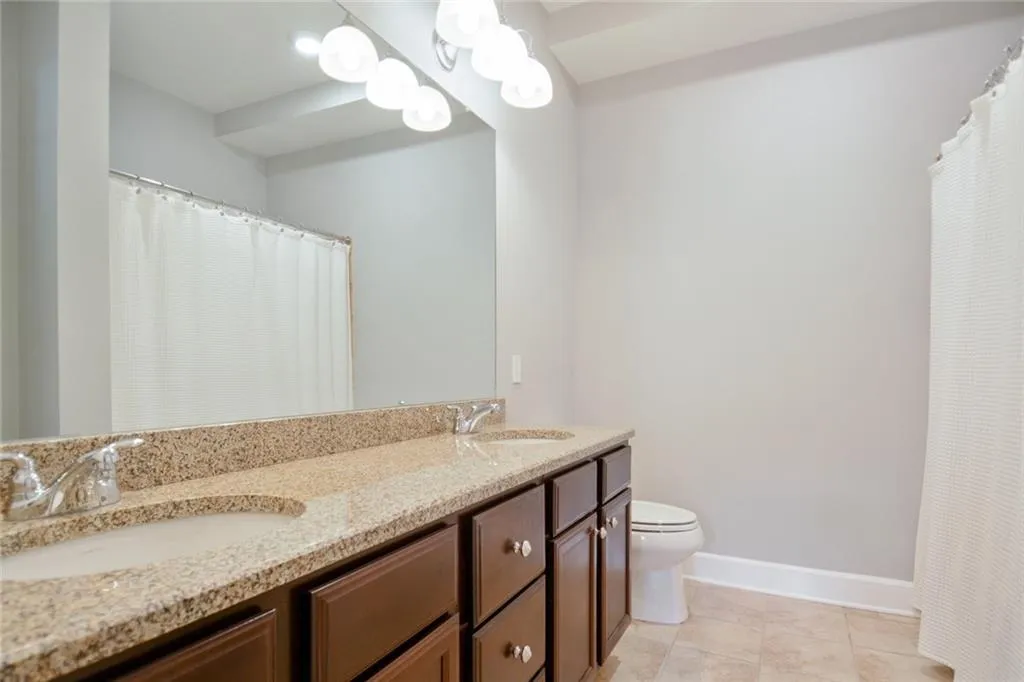 200 River Vista Drive Unit 718, Atlanta, Georgia 30339, 2 Bedrooms Bedrooms, ,2 BathroomsBathrooms,Residential,Sold,200 River Vista Drive Unit 718,6734871