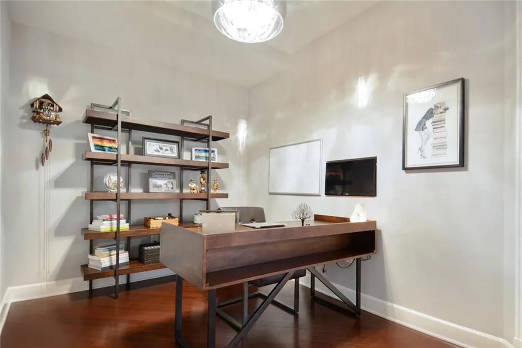 200 River Vista Drive Unit 718, Atlanta, Georgia 30339, 2 Bedrooms Bedrooms, ,2 BathroomsBathrooms,Residential,Sold,200 River Vista Drive Unit 718,6734871