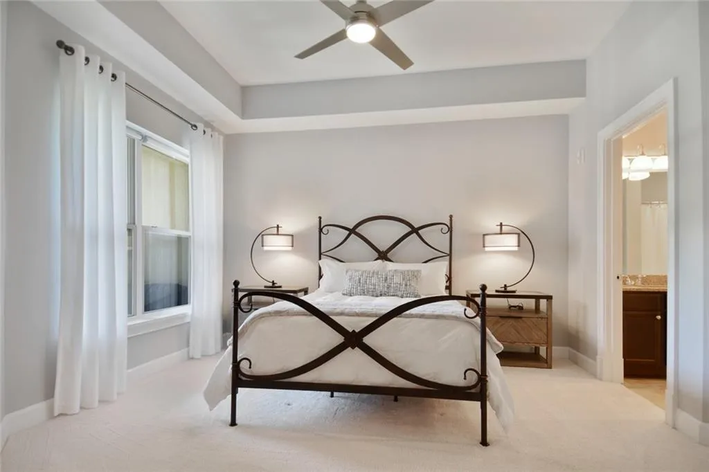 200 River Vista Drive Unit 718, Atlanta, Georgia 30339, 2 Bedrooms Bedrooms, ,2 BathroomsBathrooms,Residential,Sold,200 River Vista Drive Unit 718,6734871
