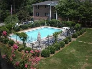 315 Hilderbrand Drive Unit A2, Sandy Springs, Georgia 30328, 2 Bedrooms Bedrooms, ,1 BathroomBathrooms,Residential,Sold,315 Hilderbrand Drive Unit A2,5707024