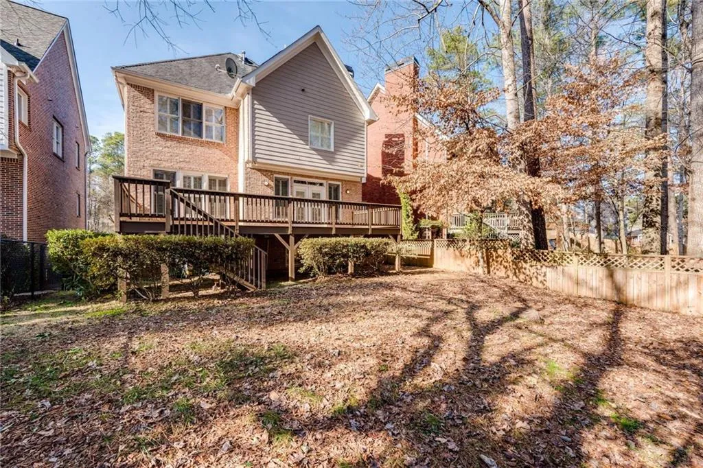 925 Roberts Landing Cove, Sandy Springs, Georgia 30350, 4 Bedrooms Bedrooms, ,3 BathroomsBathrooms,Residential,Sold,925 Roberts Landing Cove,5945402