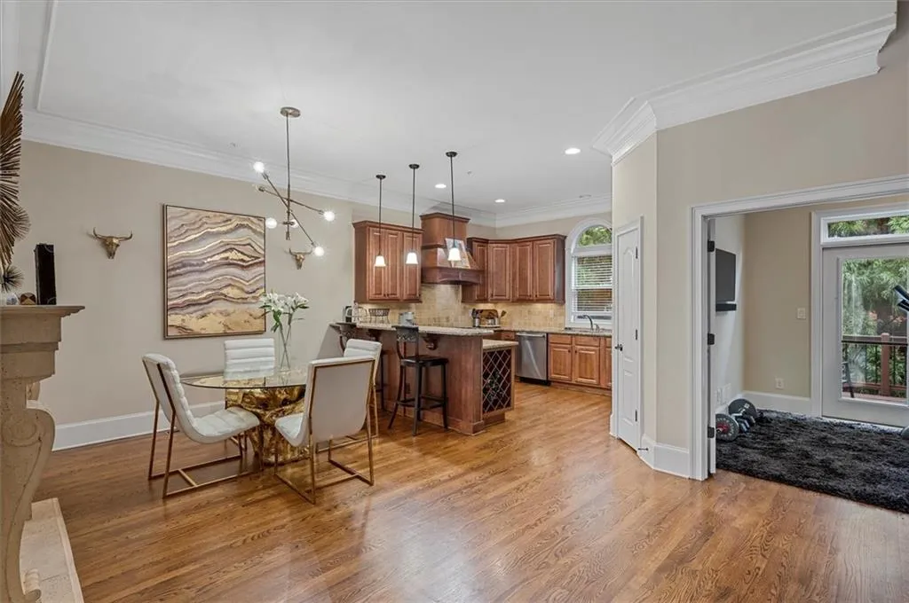 920 Boudreau Court, Atlanta, Georgia 30328, 3 Bedrooms Bedrooms, ,3 BathroomsBathrooms,Residential,Sold,920 Boudreau Court,7178866