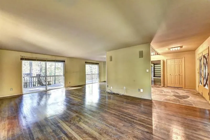 7485 Old Maine Trail, Atlanta, Georgia 30328, 4 Bedrooms Bedrooms, ,2 BathroomsBathrooms,Residential,Sold,7485 Old Maine Trail,6644130
