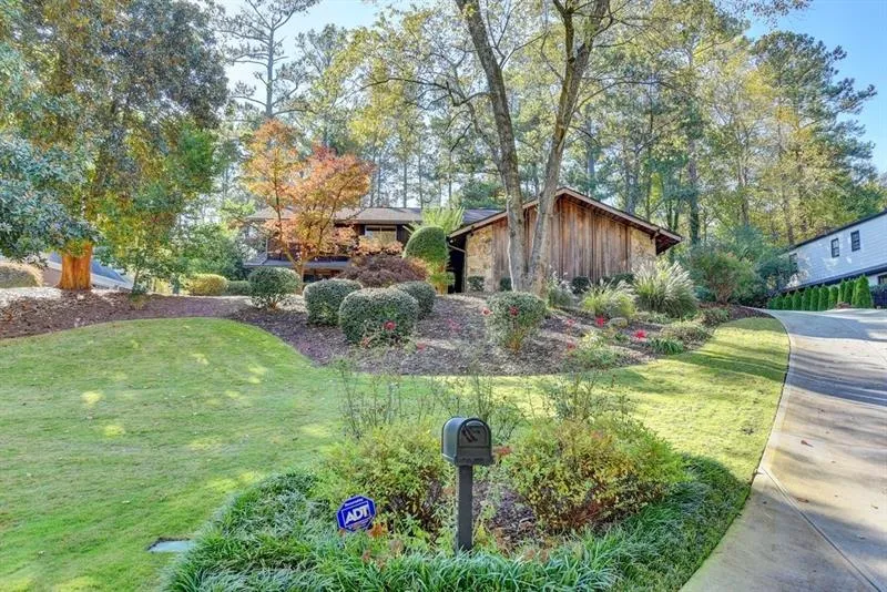 7485 Old Maine Trail, Atlanta, Georgia 30328, 4 Bedrooms Bedrooms, ,2 BathroomsBathrooms,Residential,Sold,7485 Old Maine Trail,6644130