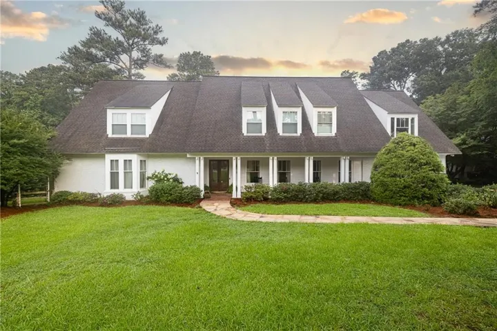 2804 Margaret Mitchell Drive Nw, Atlanta, Georgia 30327
