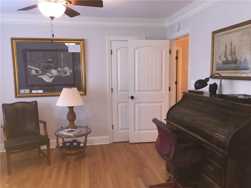 5926 Greenbrier Road, Sandy Springs, Georgia 30328, 4 Bedrooms Bedrooms, ,3 BathroomsBathrooms,Residential,Sold,5926 Greenbrier Road,6660185