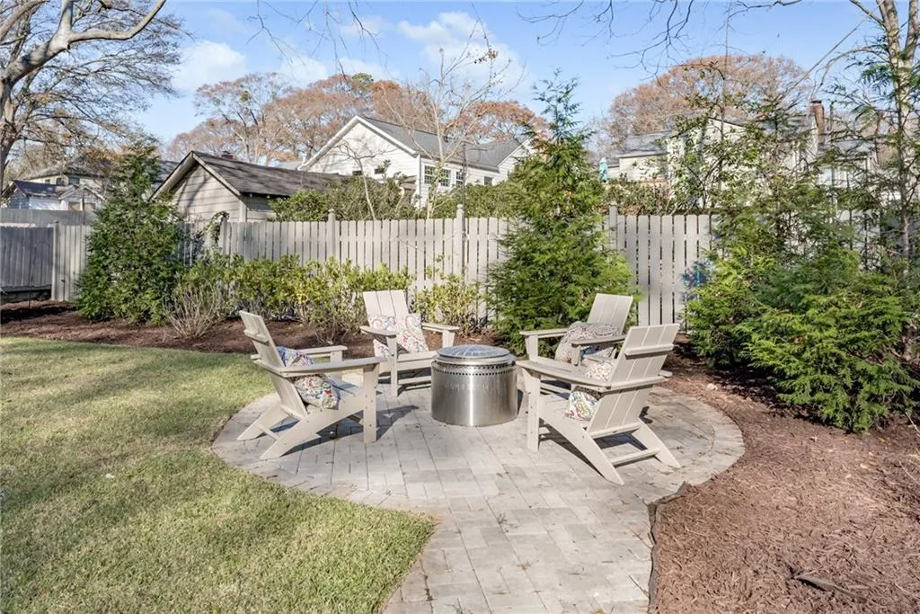 777 Forrest Street Nw, Atlanta, Georgia 30318, 3 Bedrooms Bedrooms, ,2 BathroomsBathrooms,Residential,For Sale,777 Forrest Street Nw,7644006