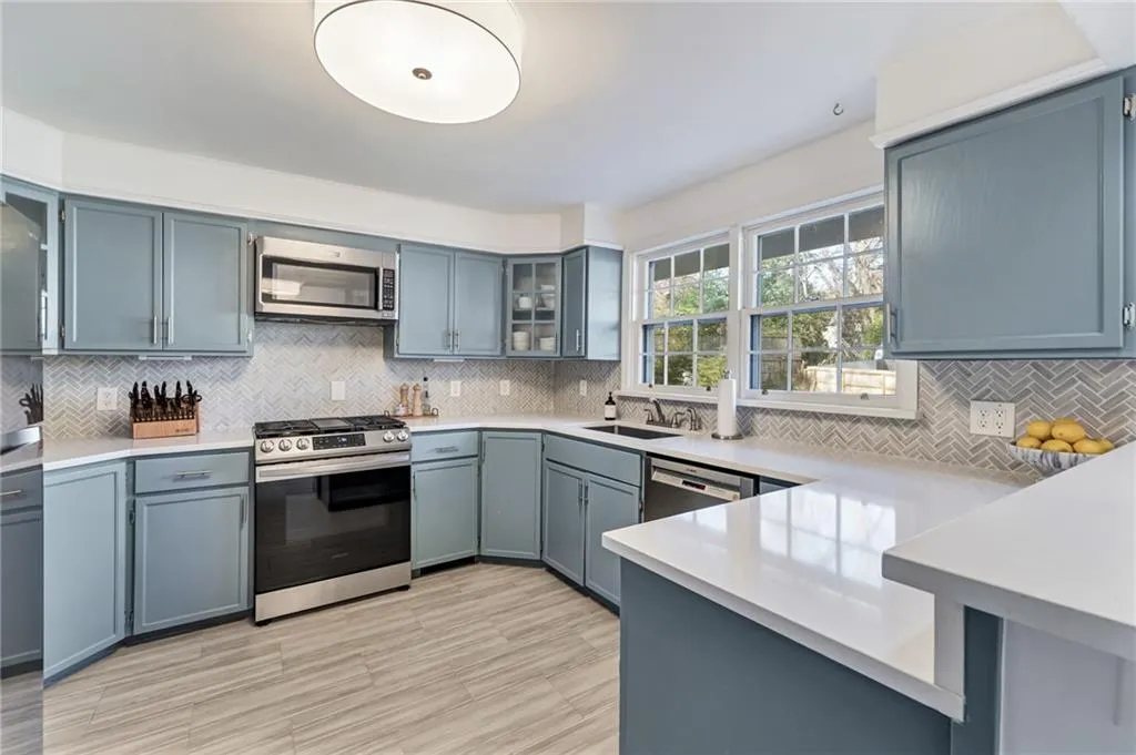 777 Forrest Street Nw, Atlanta, Georgia 30318, 3 Bedrooms Bedrooms, ,2 BathroomsBathrooms,Residential,For Sale,777 Forrest Street Nw,7644006