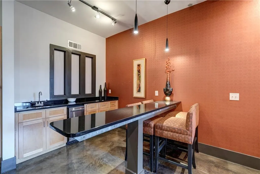 799 Hammond Drive Unit 119, Sandy Springs, Georgia 30328, 2 Bedrooms Bedrooms, ,2 BathroomsBathrooms,Residential,Sold,799 Hammond Drive Unit 119,6520921