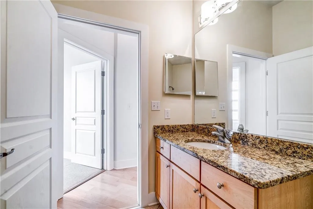 799 Hammond Drive Unit 119, Sandy Springs, Georgia 30328, 2 Bedrooms Bedrooms, ,2 BathroomsBathrooms,Residential,Sold,799 Hammond Drive Unit 119,6520921