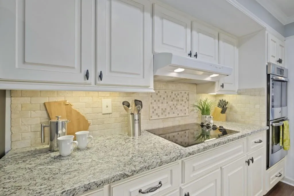 61 Willow Glen Ne, Atlanta, Georgia 30342, 3 Bedrooms Bedrooms, ,2 BathroomsBathrooms,Residential,Sold,61 Willow Glen Ne,6766560