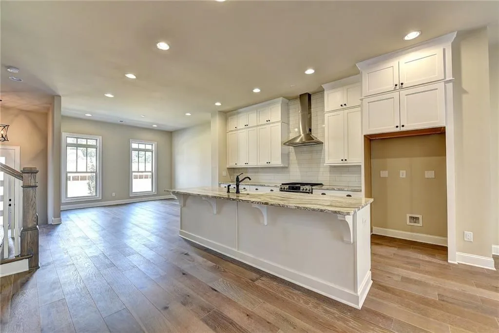 4318 Parkside Place, Atlanta, Georgia 30342, 3 Bedrooms Bedrooms, ,3 BathroomsBathrooms,Residential,Sold,4318 Parkside Place,6011749